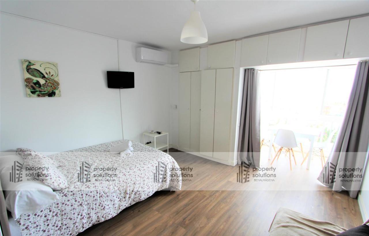 712 Iris Apartamentos - Vista Al Mar - A 10 Min De La Playa Caminando Y 5 Min Del Centro 베날마데나코스타 외부 사진