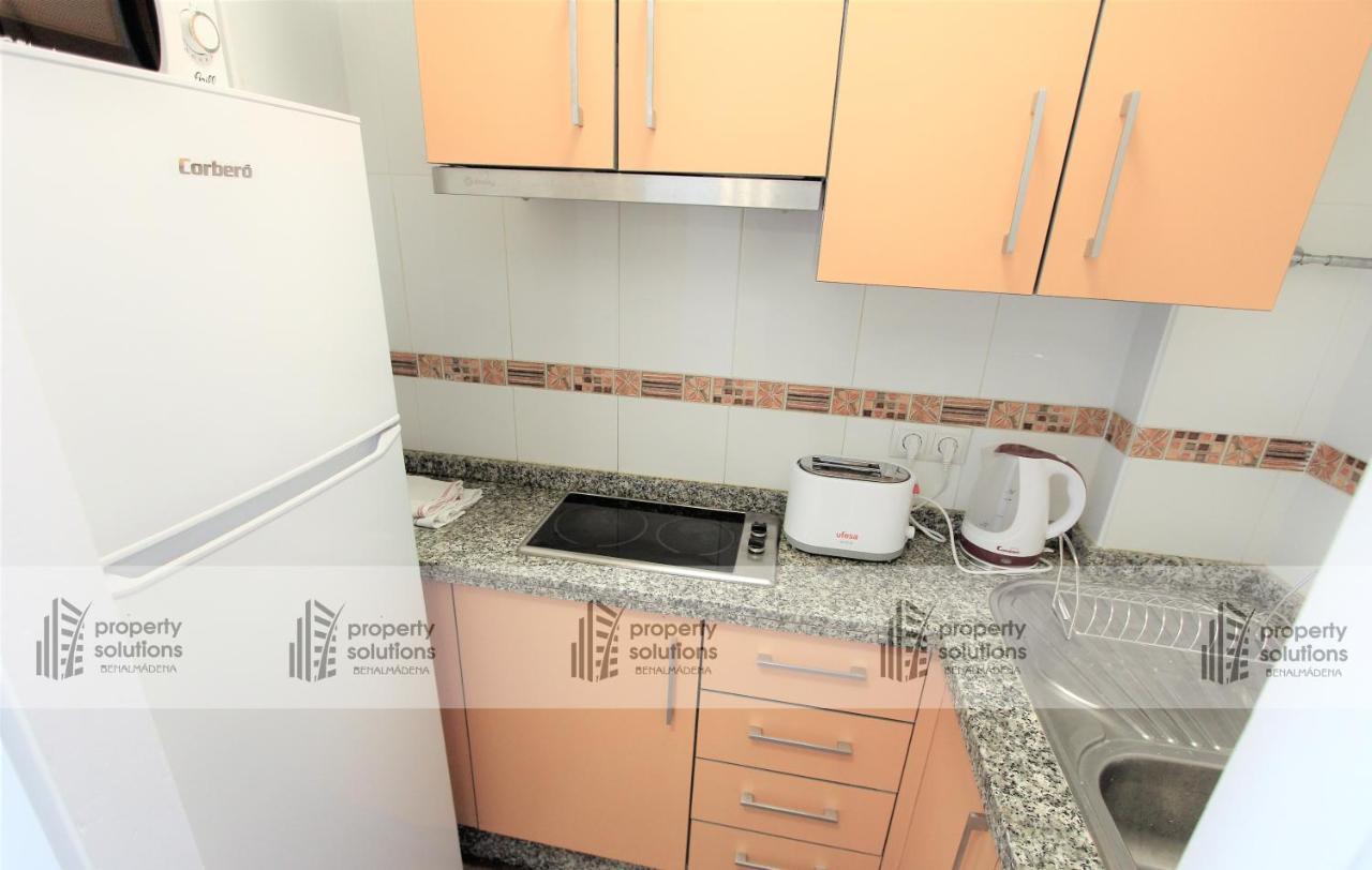 712 Iris Apartamentos - Vista Al Mar - A 10 Min De La Playa Caminando Y 5 Min Del Centro 베날마데나코스타 외부 사진